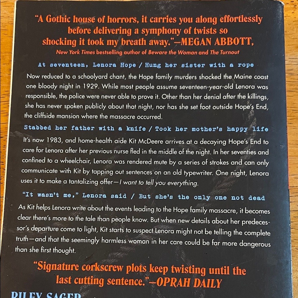 The Only One Left - Riley Sager - Picture 2 of 3